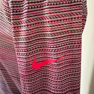 Nike woman’s long sleeve shirt